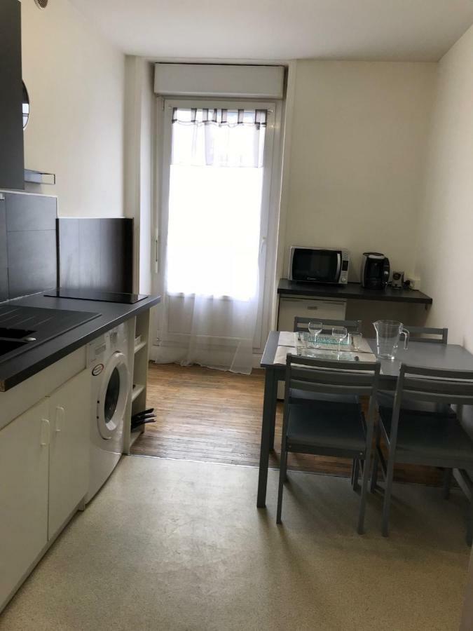 Lesage 2 Apartment โลริอ็อง ภายนอก รูปภาพ